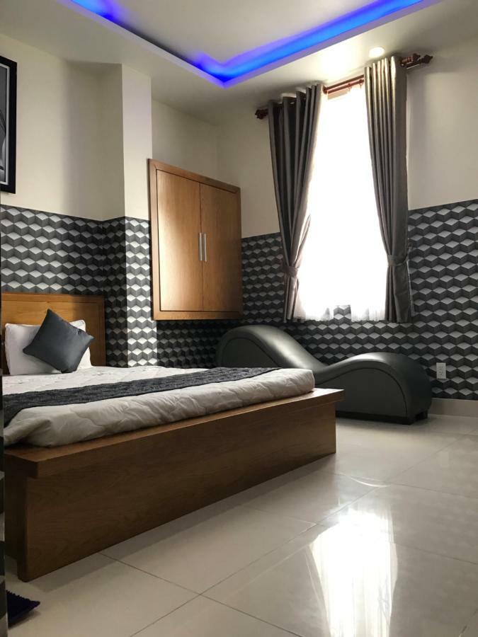10H Hotel Ho Chi Minh City Exterior photo